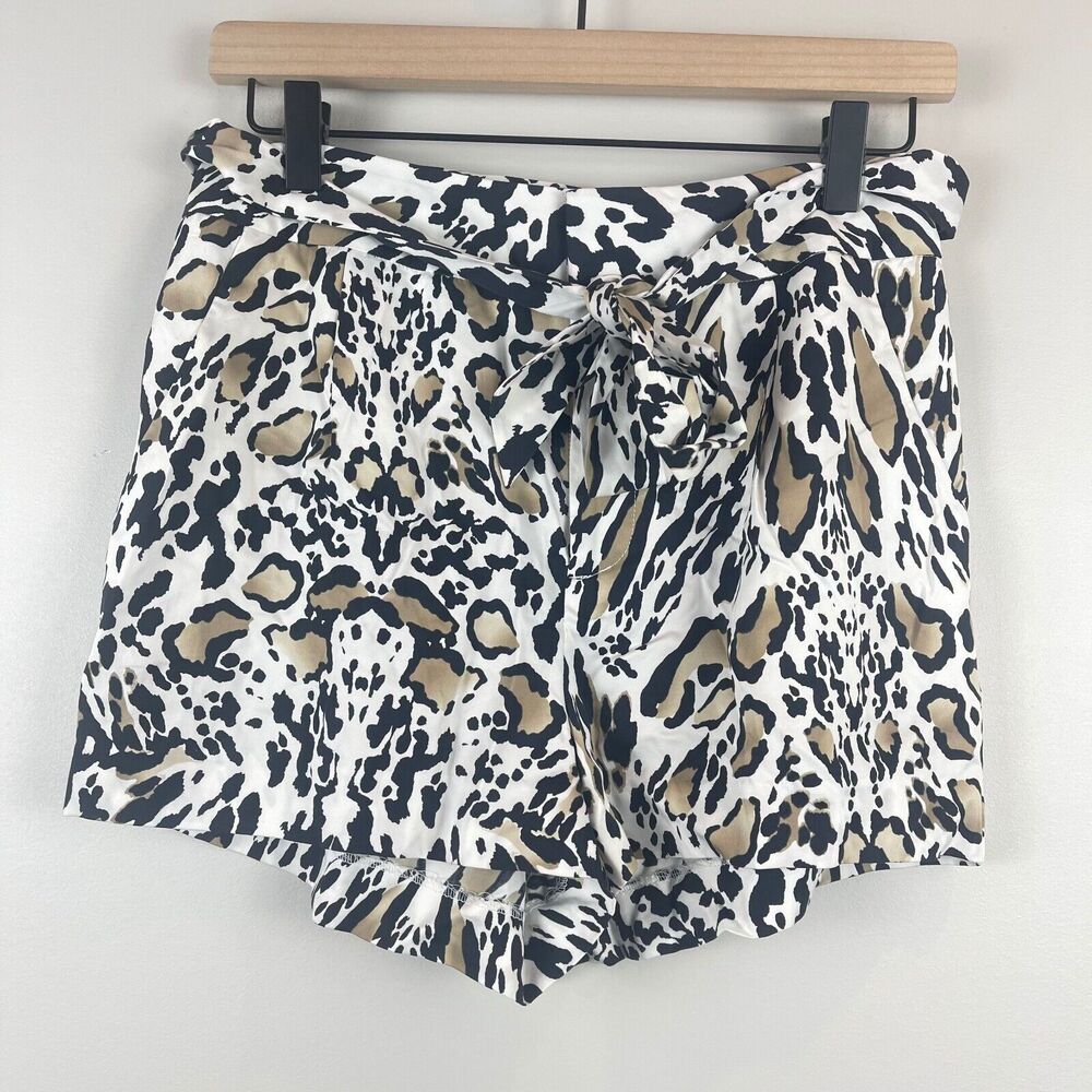 Bebe Short Women's 4 White Black Leopard Into The Wild‎ Belt Tie Night Out NWT